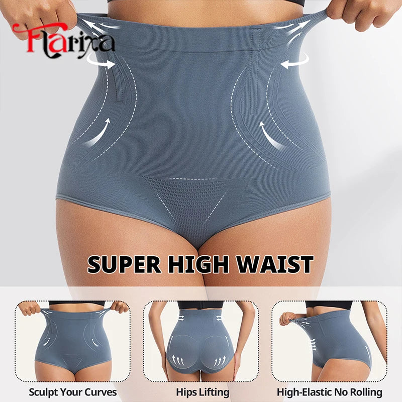 Seamless shaping panties with high waist and butt-lifting effect with hook closure