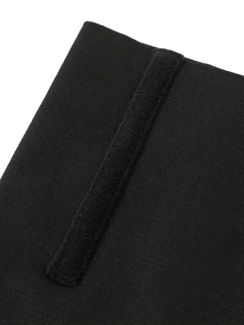 Seamless shaping shorts with a butt-lifting effect.