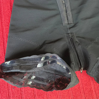 Short, high-compression shaping girdle ideal for daily use and post-surgery.