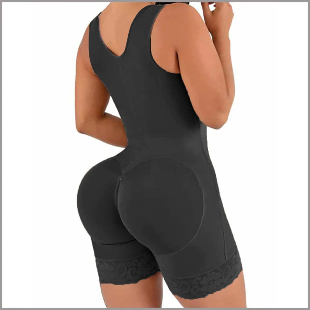 Short, high-compression shaping girdle ideal for daily use and post-surgery.