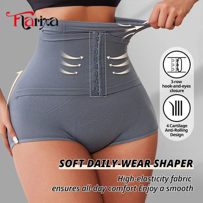 Seamless shaping panties with high waist and butt-lifting effect with hook closure