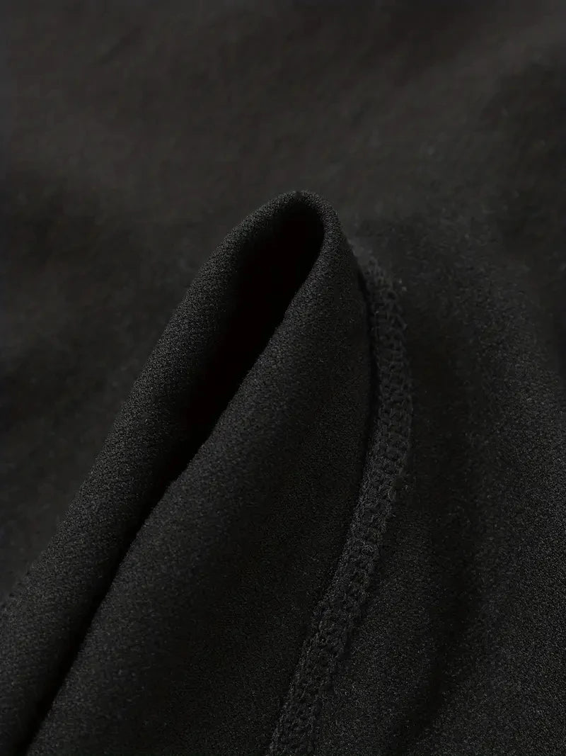 Seamless shaping shorts with a butt-lifting effect.