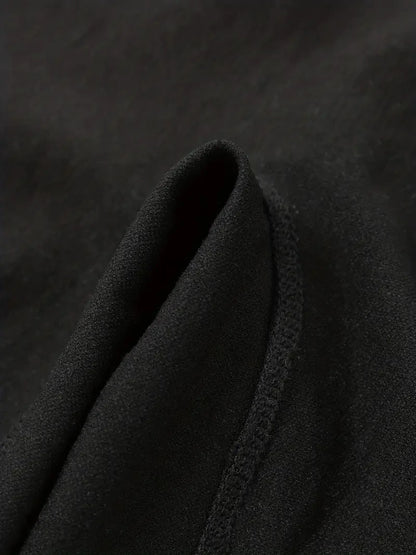 Seamless shaping shorts with a butt-lifting effect.